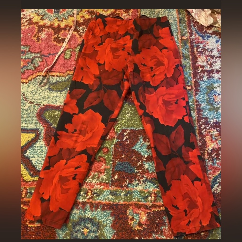 90s Bentley Arbuckle floral pants